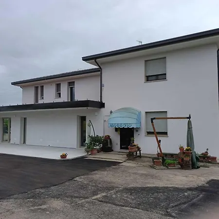 Guest house In Bb - Twin Along The River Po In A Bb In Porto Viro